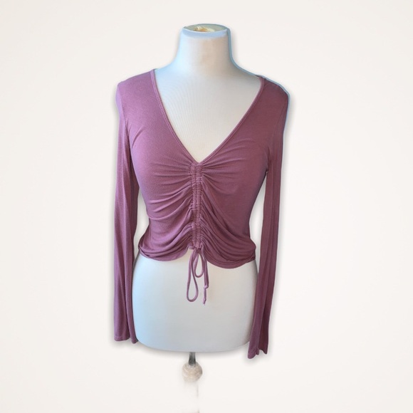 American Eagle Outfitters Tops - soft & sexy long sleeve shirt